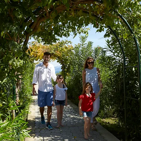 아파트호텔 Capo Di Corfu 3*