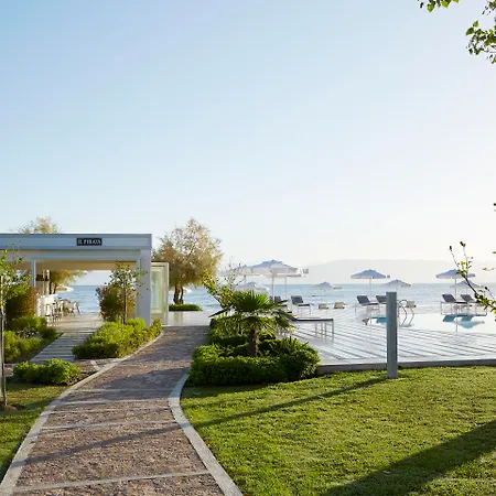 Capo Di Corfu 카보스