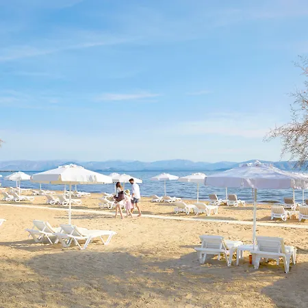 Capo Di Corfu 카보스