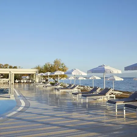 Capo Di Corfu Aparthotel 5*