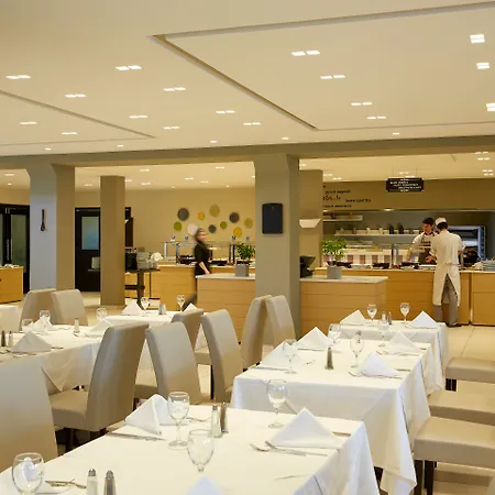 Capo Di Corfu Aparthotel 3*