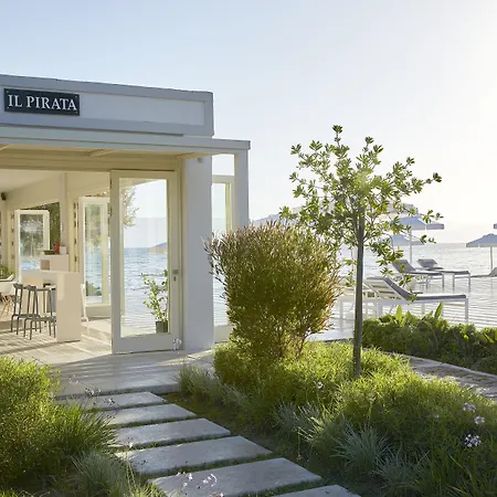 Capo Di Corfu Aparthotel 3*