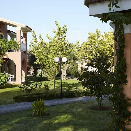 Aparthotel Capo Di Corfu