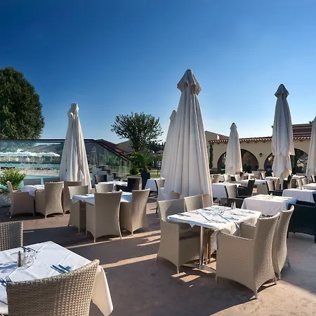 Aparthotel Capo Di Corfu Kávos