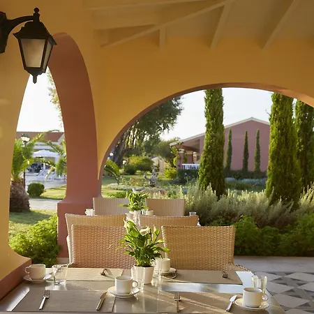 Aparthotel Capo Di Corfu 5*