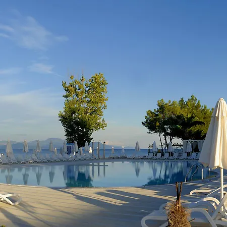 Capo Di Corfu 5* Kávos