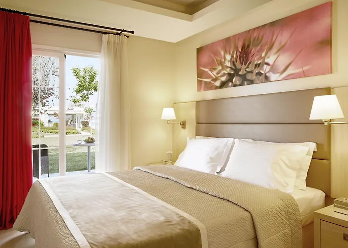 Ξενοδοχείο με διαμερίσματα Aquis Capo Di Corfu